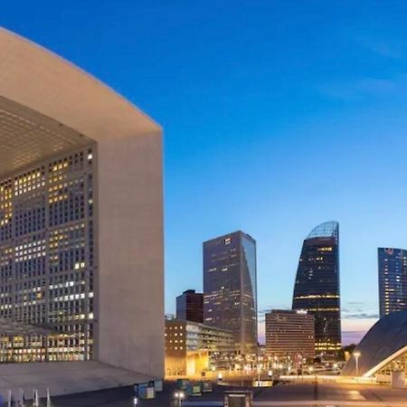 Appartement 85M2 La Defense, Free Parking,Balcony Courbevoie Buitenkant foto